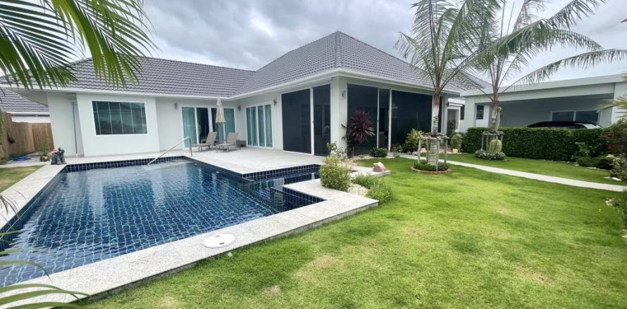 Chalet de 3 dormitorios en Hua Hin, Tailandia № 132709