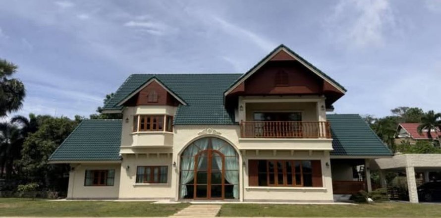 Chalet de 5 dormitorios en Phuket, Tailandia № 132711