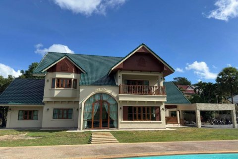 Chalet de 5 dormitorios en Phuket, Tailandia № 132711 - foto 3