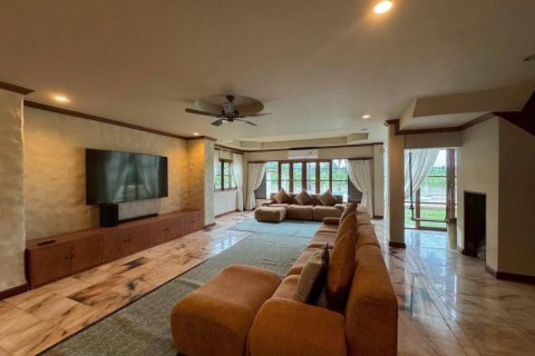Chalet de 5 dormitorios en Phuket, Tailandia № 132711 - foto 5