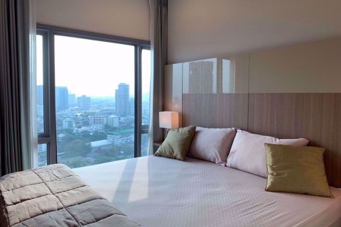 Condominio de 2 dormitorios en Khlong Toei, Bangkok, Tailandia № 77127 - foto 5