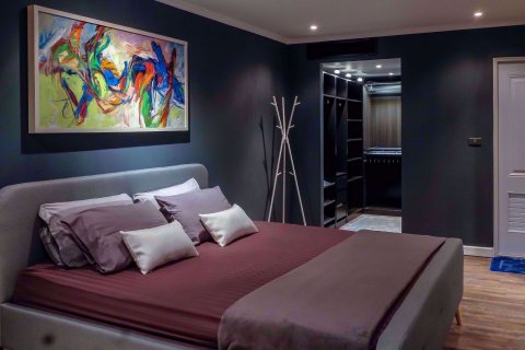 Condominio de 1 dormitorio en Khlong Toei, Bangkok, Tailandia № 77130 - foto 10