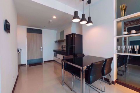 Condominio de 1 dormitorio en Huai Khwang, Bangkok, Tailandia № 77132 - foto 9