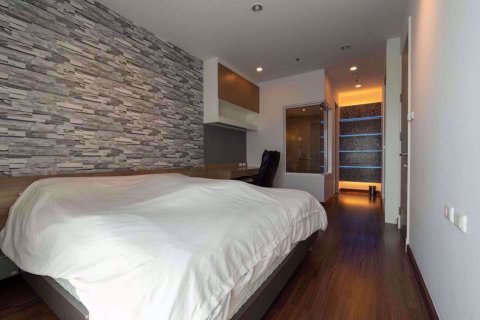 Condominio de 1 dormitorio en Huai Khwang, Bangkok, Tailandia № 77132 - foto 5