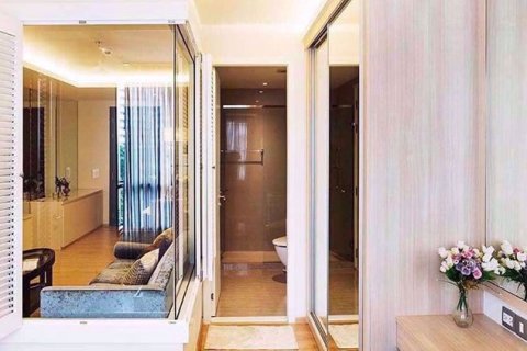 Condominio de 1 dormitorio en Watthana, Bangkok, Tailandia № 77126 - foto 7