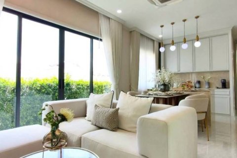 Casa de 3 dormitorios en Pattaya, Tailandia № 132466 - foto 6
