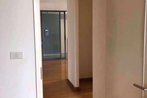 Condominio de 2 dormitorios en Bang Kho Laem, Bangkok, Tailandia № 76900 - foto 9