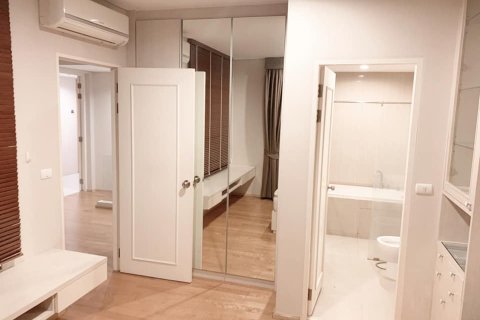 Condominio de 1 dormitorio en Bangkok, Tailandia № 143855 - foto 2