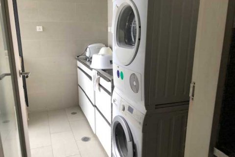 Condominio de 3 dormitorios en Yan Nawa, Bangkok, Tailandia № 143853 - foto 12