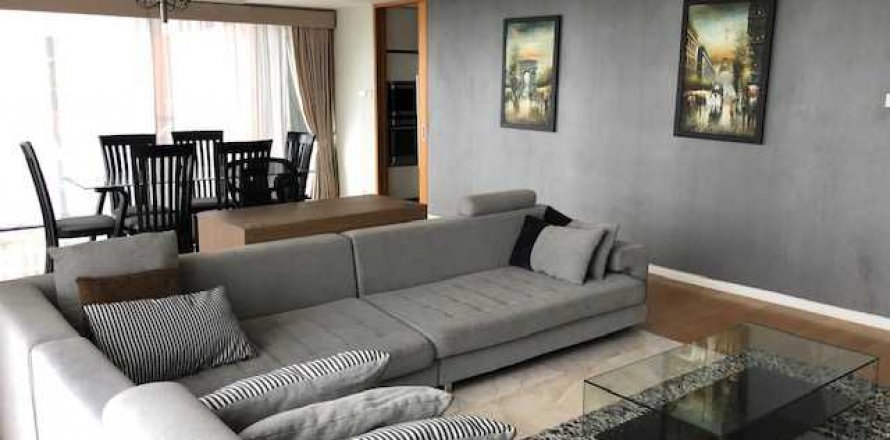 Condominio de 3 dormitorios en Yan Nawa, Bangkok, Tailandia № 143853