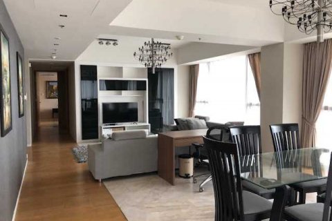 Condominio de 3 dormitorios en Yan Nawa, Bangkok, Tailandia № 143853 - foto 3