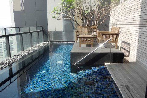 Condominio de 3 dormitorios en Yan Nawa, Bangkok, Tailandia № 143853 - foto 13