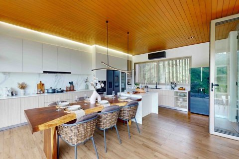Villa in Bang Tao, Thailand 4 bedrooms № 78644 - photo 15