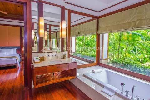 Casa de 4 dormitorios en Kamala, Tailandia № 131054 - foto 8