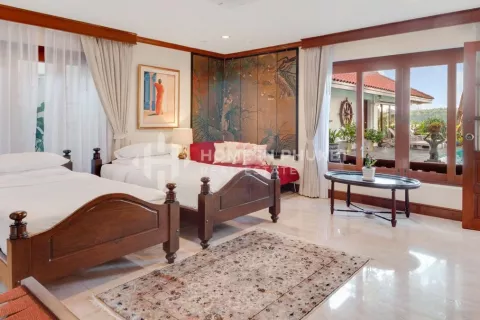 Haus in Kata, Thailand 6 Schlafzimmer № 131060 - Foto 14