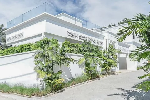 Casa de 3 dormitorios en Phuket, Tailandia № 131055 - foto 14