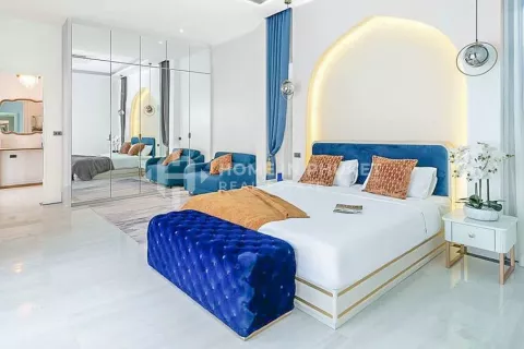 Casa de 3 dormitorios en Phuket, Tailandia № 131055 - foto 8