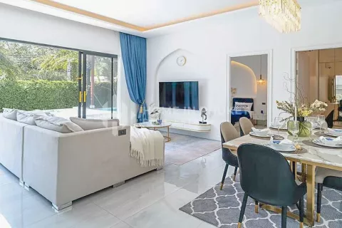 Casa de 3 dormitorios en Phuket, Tailandia № 131055 - foto 2