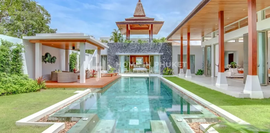 Casa de 4 dormitorios en Phuket, Tailandia № 130962