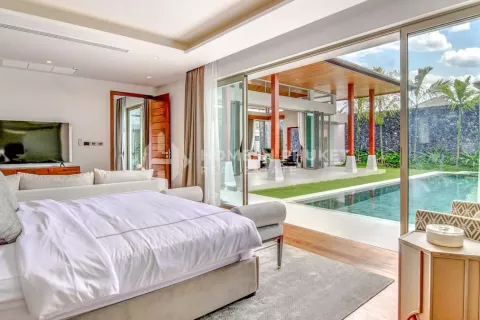 Casa de 4 dormitorios en Phuket, Tailandia № 130962 - foto 11