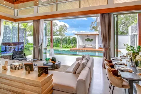 Casa de 4 dormitorios en Phuket, Tailandia № 130962 - foto 5