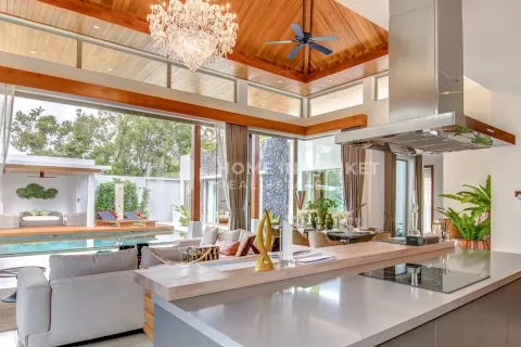 Casa de 4 dormitorios en Phuket, Tailandia № 130962 - foto 7