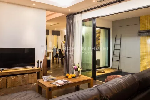 Casa de 3 dormitorios en Kamala, Tailandia № 130967 - foto 5