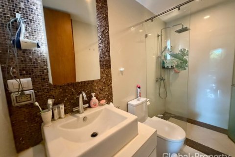 Condominio de 2 dormitorios en Pattaya, Tailandia № 100760 - foto 26