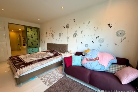 Condominio de 2 dormitorios en Pattaya, Tailandia № 100760 - foto 17