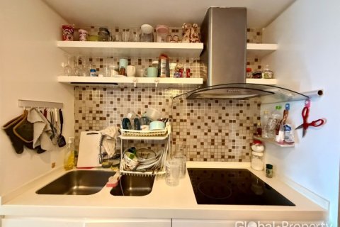 Condominio de 2 dormitorios en Pattaya, Tailandia № 100760 - foto 25