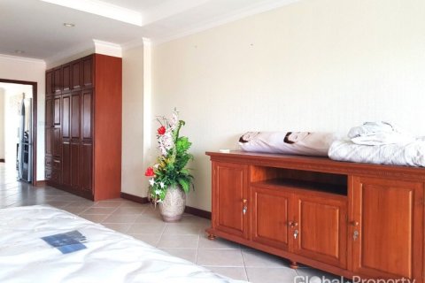 Condominio de 2 dormitorios en Pattaya, Tailandia № 100759 - foto 19