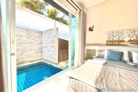 Casa de 3 dormitorios en Pattaya, Tailandia № 100773 - foto 3