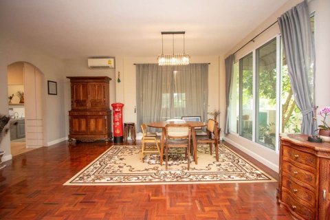 Casa de 4 dormitorios en Chiang Mai, Tailandia № 126313 - foto 3