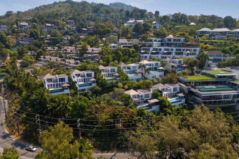 Surin Heights in Phuket, Thailand № 130470