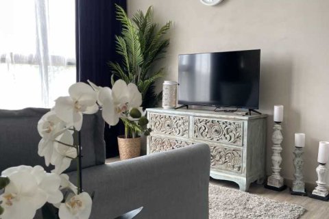 Condo in Bang Tao, Thailand, 2 bedrooms № 120866 - photo 12