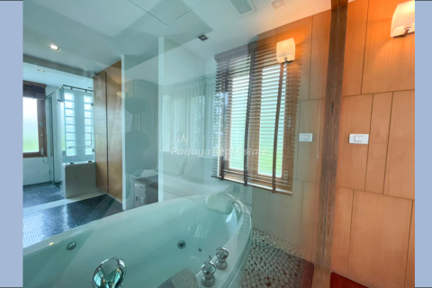 Casa de 5 dormitorios en Bang Lamung, Tailandia № 78842 - foto 27