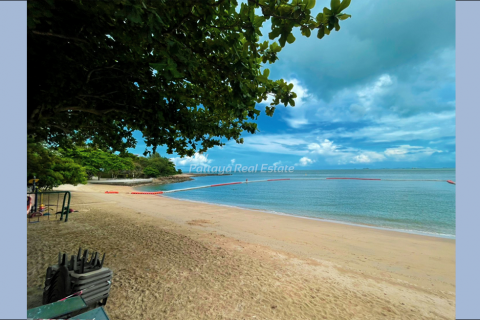 Casa de 5 dormitorios en Bang Lamung, Tailandia № 78842 - foto 6