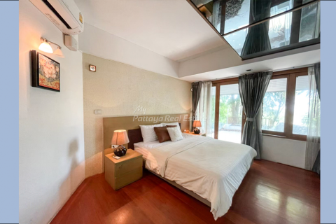 Casa de 5 dormitorios en Bang Lamung, Tailandia № 78842 - foto 7