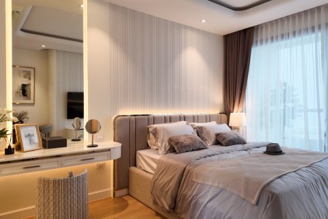 Apartamento de 382 dormitorios en Pattaya, Tailandia № 123277 - foto 2