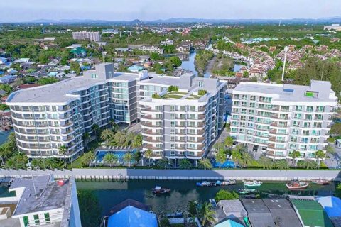 Apartamento de 384 dormitorios en Pattaya, Tailandia № 123280 - foto 26