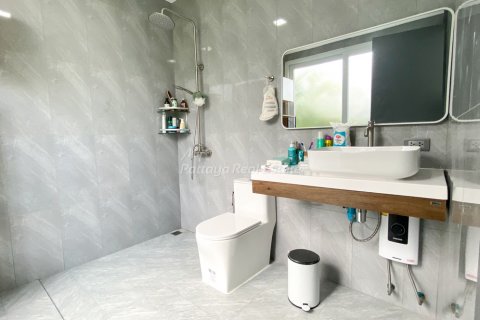 House in Sattahip, Thailand 3 bedrooms № 116141 - photo 11