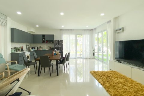 House in Sattahip, Thailand 3 bedrooms № 116141 - photo 4