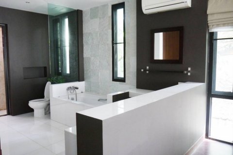 บ้านในวัฒนา, กรุงเทพฯ, ประเทศไทย 3 ห้องนอน № 123775 - รูปถ่าย 15