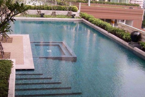 Condominio de 1 dormitorio en Sathon, Bangkok, Tailandia № 77220 - foto 8