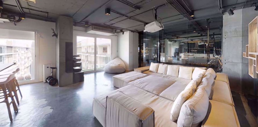 คอนโดมิเนียมในวัฒนา, กรุงเทพฯ, ประเทศไทย, 3 ห้องนอน № 77218