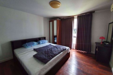 Condominio de 2 dormitorios en Yan Nawa, Bangkok, Tailandia № 77221 - foto 4