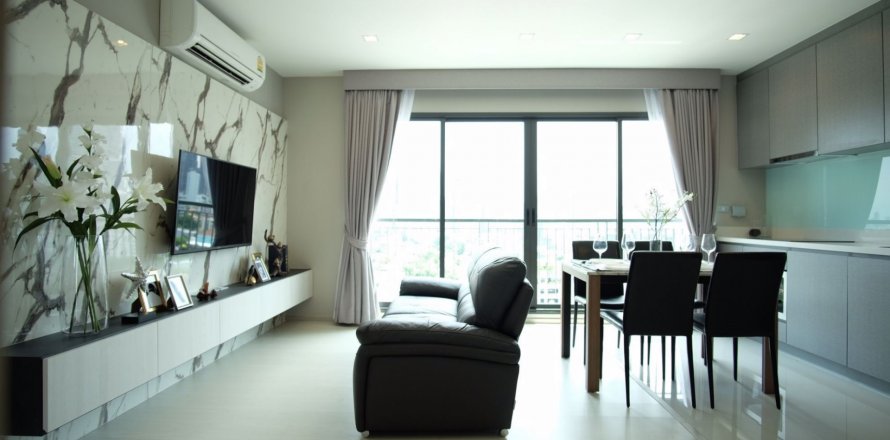 Condo à Bangkok, Thaïlande, 2 chambres à Rhythm Sukhumvit 36-38 № 85384
