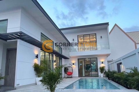 Studio in Pattaya, Thailand № 124135