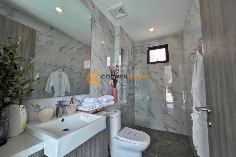 Estudio en Pattaya, Tailandia № 124137 - foto 14