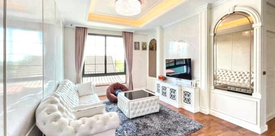 Casa de 4 dormitorios en Bangkok, Tailandia № 126586